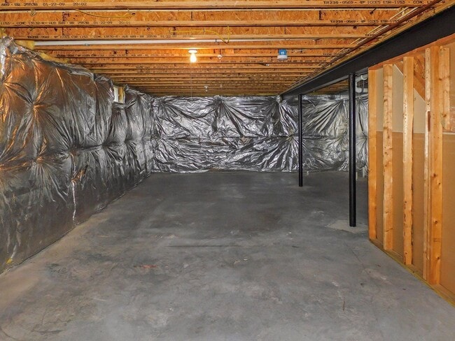Building Photo - 21310 Jettison Ct
