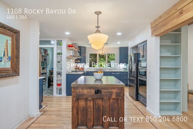 Building Photo - 1108 Rocky Bayou Dr
