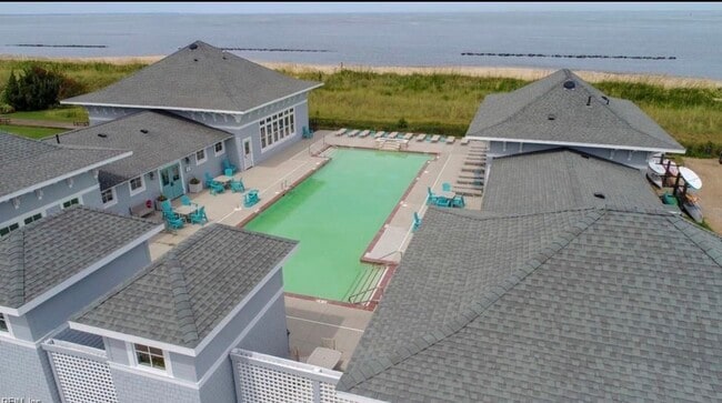 Building Photo - 9417 27th Bay St