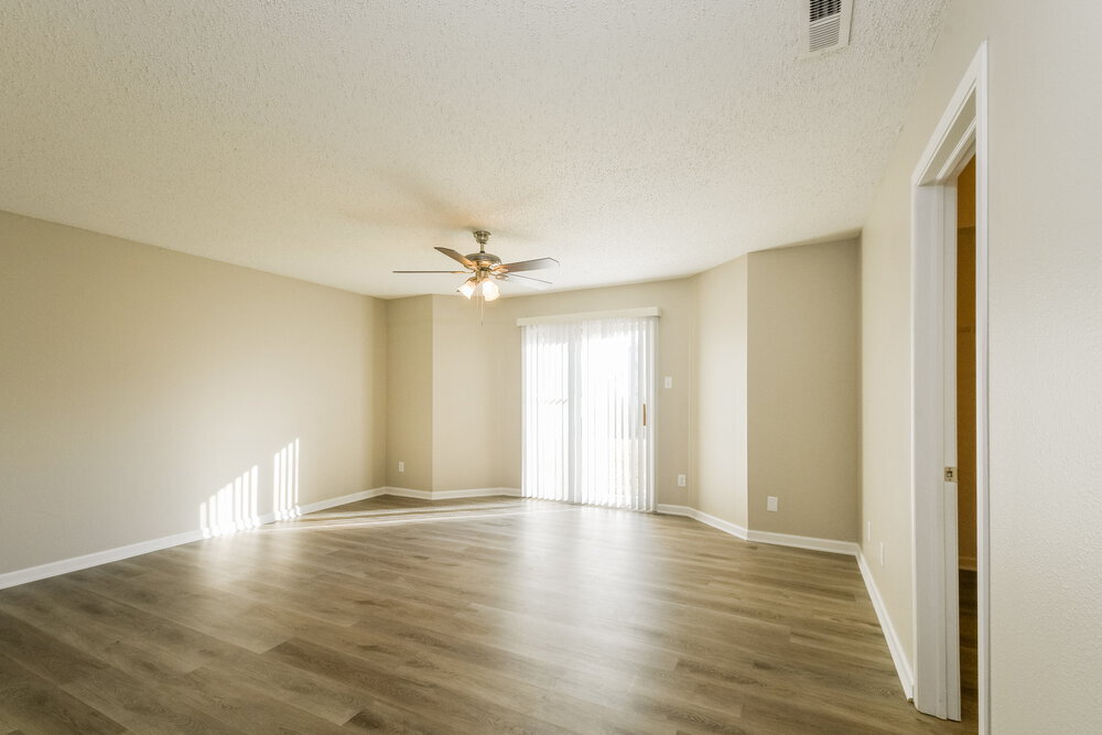 Building Photo - 6785 W Stansbury Blvd