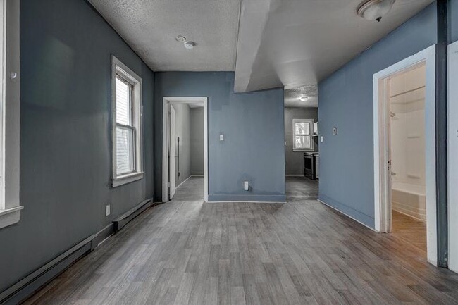 Building Photo - 189 Pennington Avenue - 1st floor