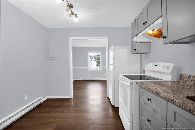 Building Photo - 6444 Applecross Ave