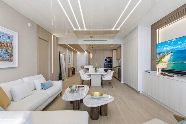 Building Photo - 900 N Ocean Blvd