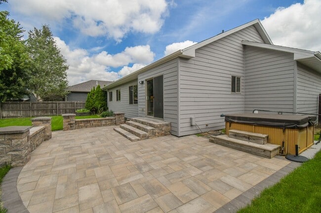 Building Photo - 5109 Manchester Ct