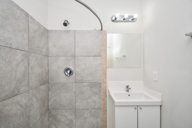 Building Photo - 4108 McKinney St