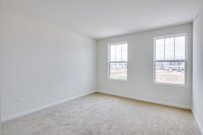 Building Photo - 2247 Horseshoe Cir