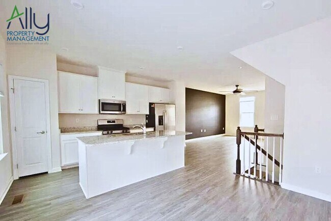 Building Photo - 2424 Pocoson Wood Ct