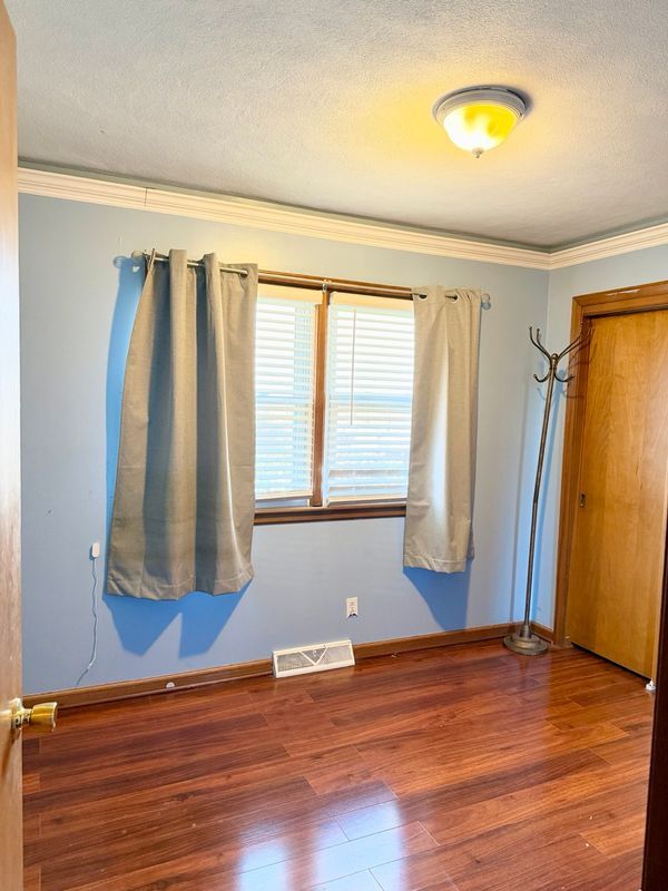 Building Photo - 1617 N 64 Terrace