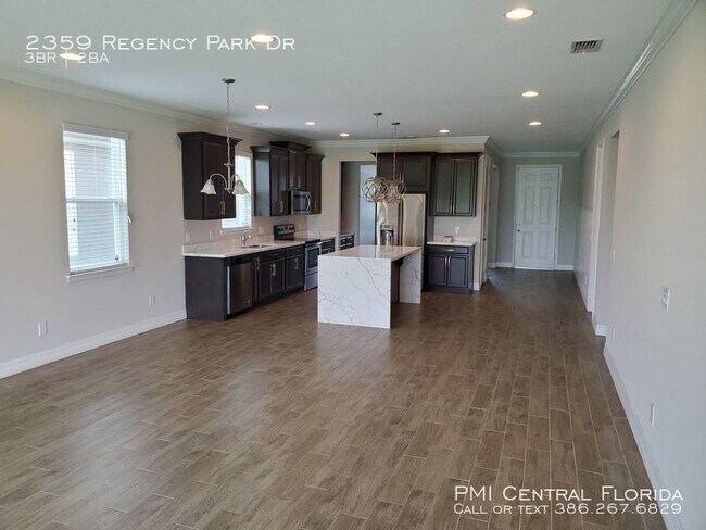 Building Photo - 2359 Regency Park Dr