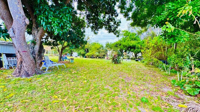 Building Photo - 347 Flagler Blvd