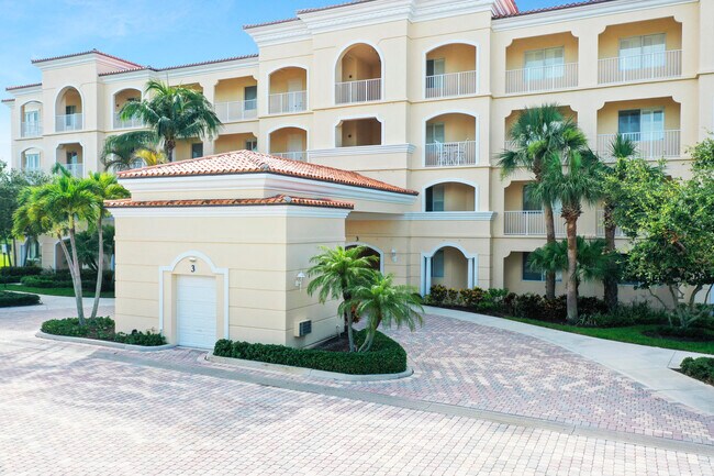 Building Photo - 3 Harbour Isle Dr E