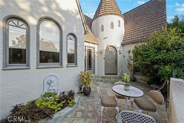 Building Photo - 1630 Warnall Ave