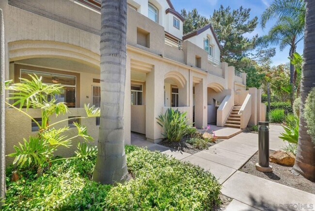 Building Photo - Beautiful 2B/2.5BA in The Elysian Complex!...