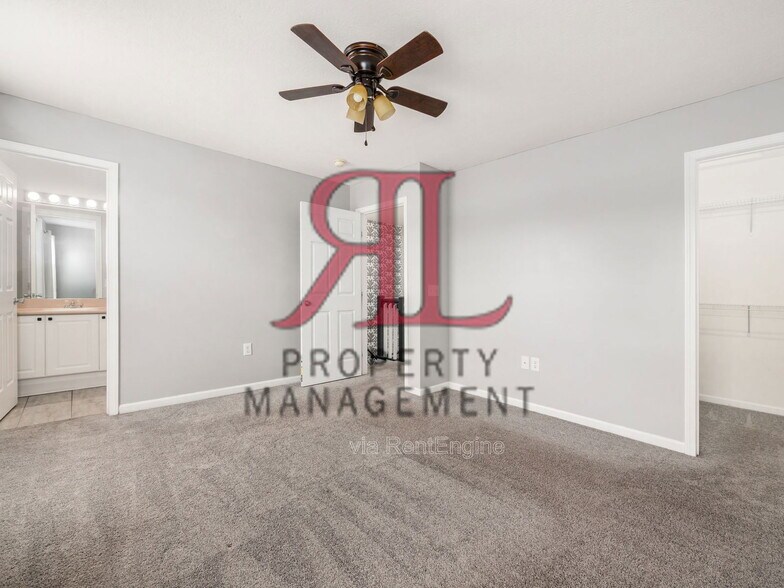 Building Photo - 6071 Phar Lap Dr