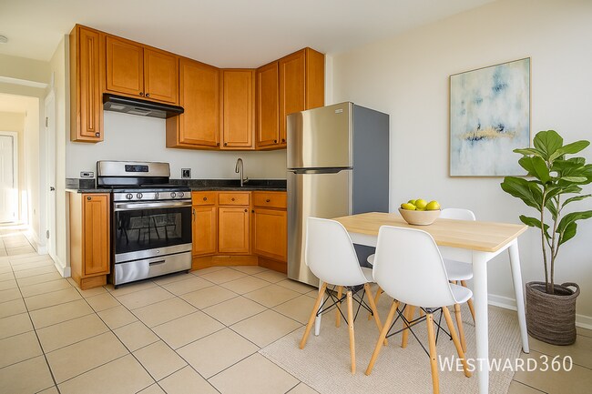 Building Photo - 1141 S Francisco Ave