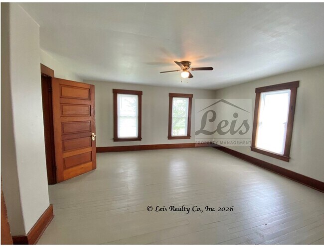 Building Photo - 2837 OH-47