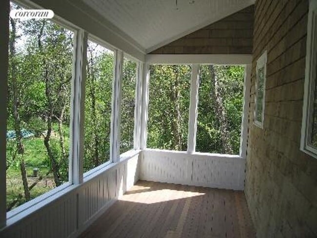 Building Photo - 77 N Midway Rd