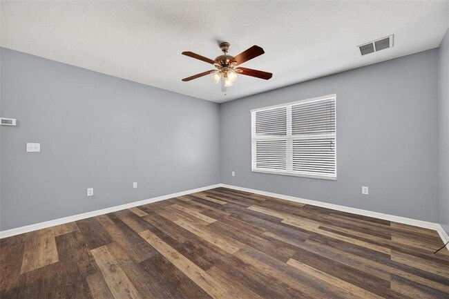 Building Photo - 12543 Chenwood Ave