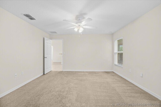 Building Photo - 8736 98th Ct