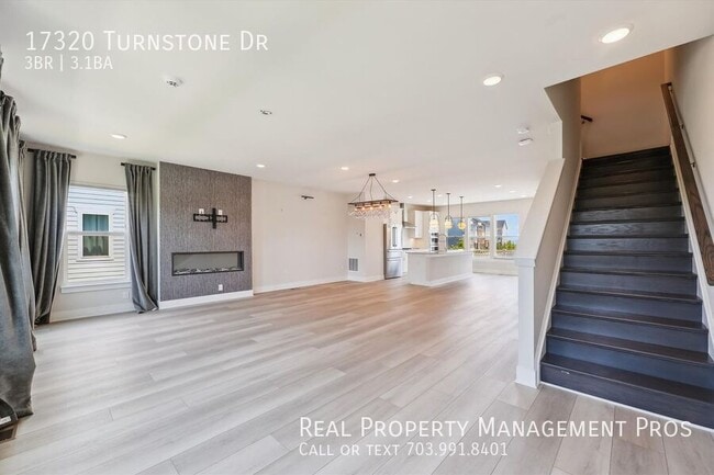 Building Photo - 17320 Turnstone Dr