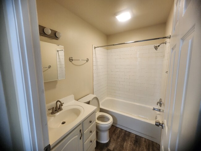 Building Photo - 27453 Westown Blvd