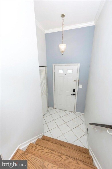 Building Photo - 11 Lazy Hollow Way