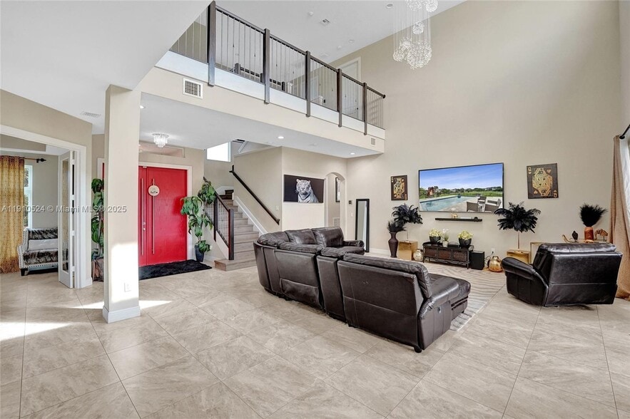 Building Photo - 6804 N Stillwater Shores Dr