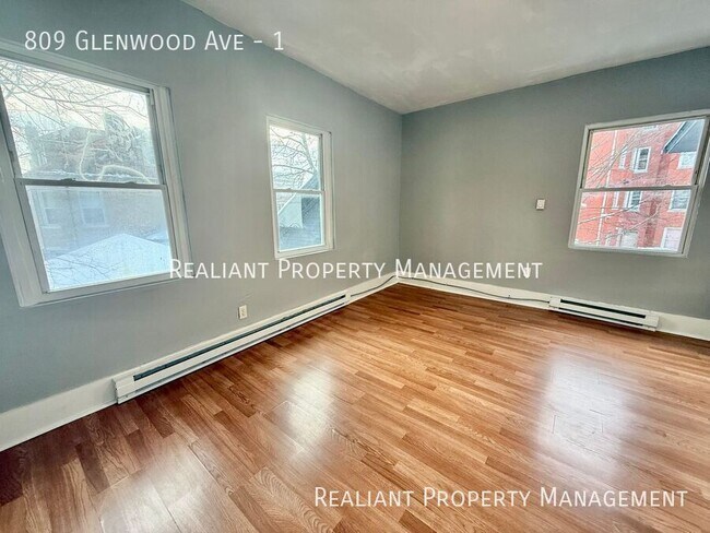 Building Photo - 809 Glenwood Ave