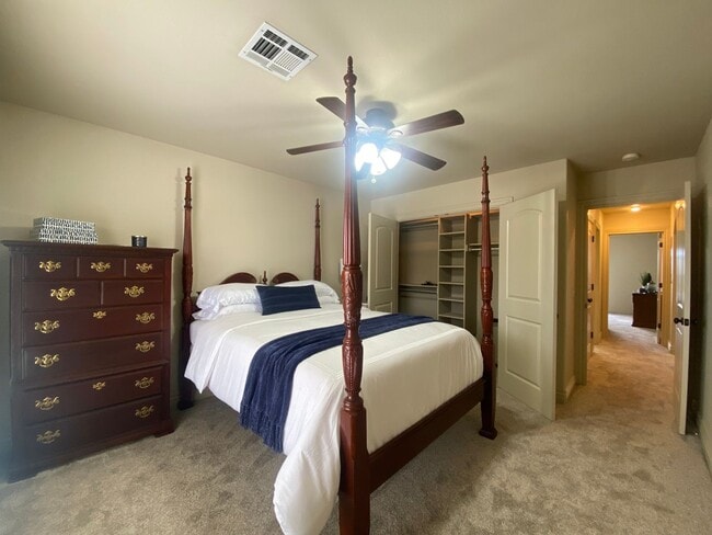 Building Photo - Broken Arrow Schools-Gated Community!