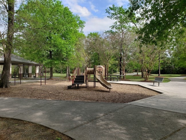 Building Photo - 126 W Russet Grove Cir