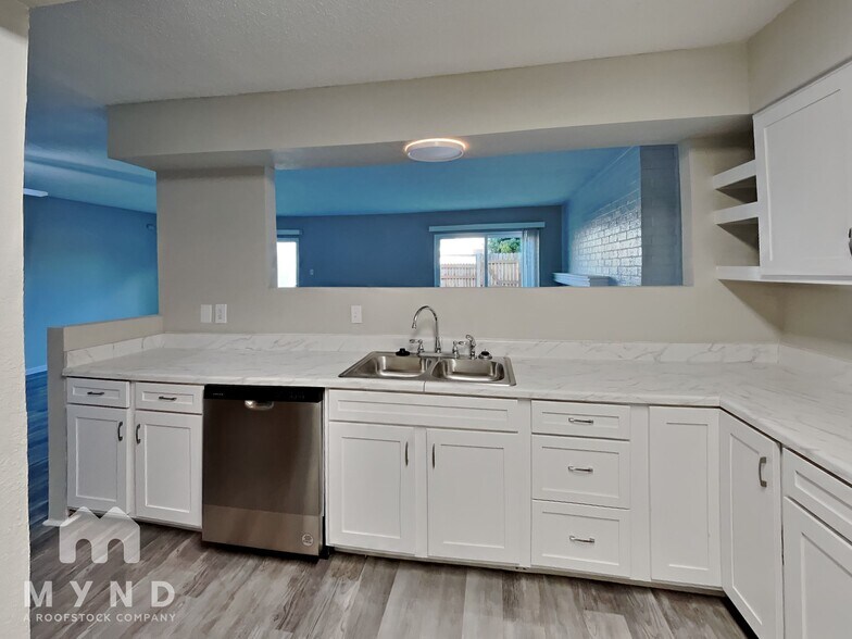 Building Photo - 3264 63rd St