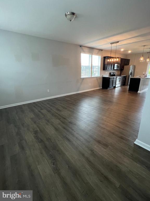 Building Photo - 146 Drexel Ct