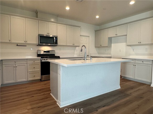 Building Photo - 30409 Laviste Ct