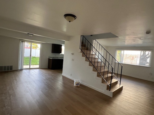 Building Photo - 7424 Launa Dr