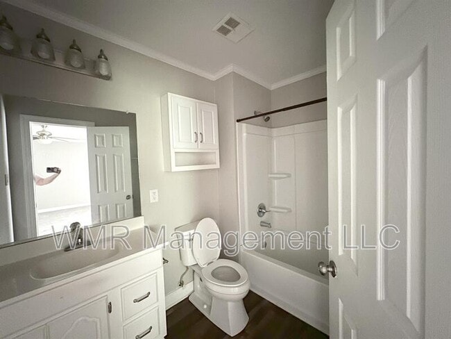 Building Photo - 1578 Trailwood Dr