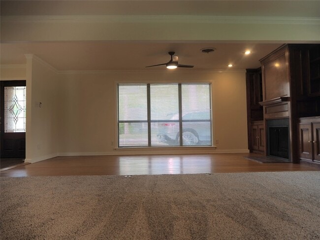 Building Photo - 10319 Raritan Dr