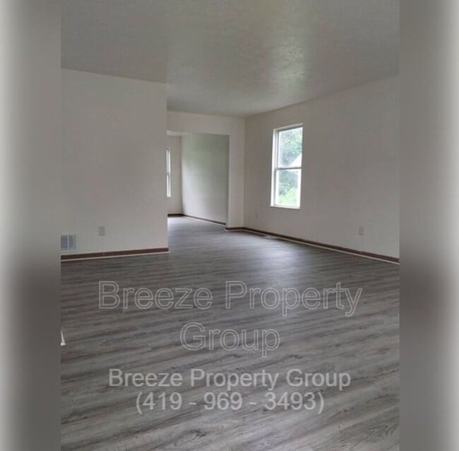 Primary Photo - 2808 Benford Ln