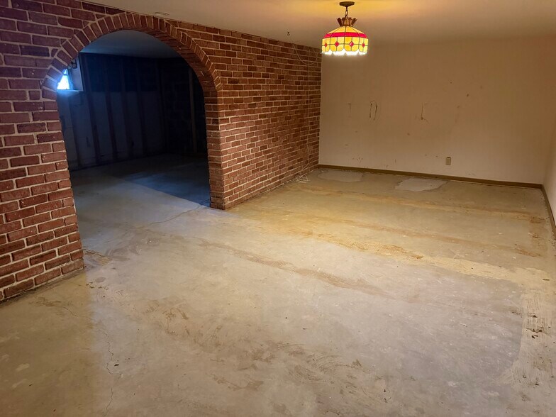 Building Photo - 2510 Catherine St
