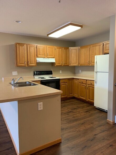 Interior Photo - Michael Heights