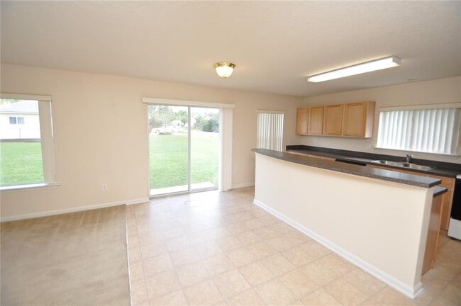 Building Photo - 116 London Dr