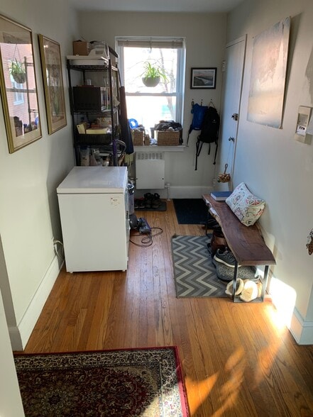 Building Photo - 1 Catenacci Way