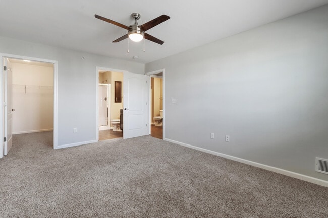 Building Photo - 775 Southwind Dr