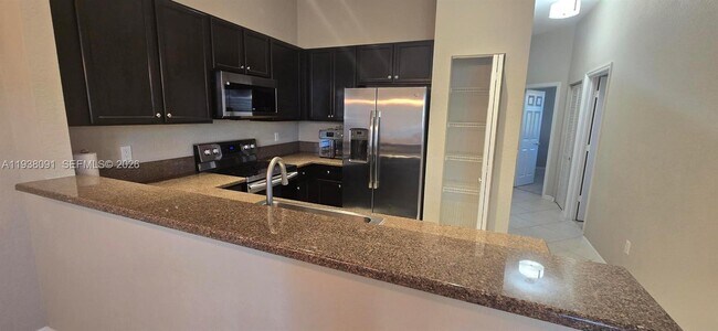 Building Photo - 5818 Hampton Hills Blvd