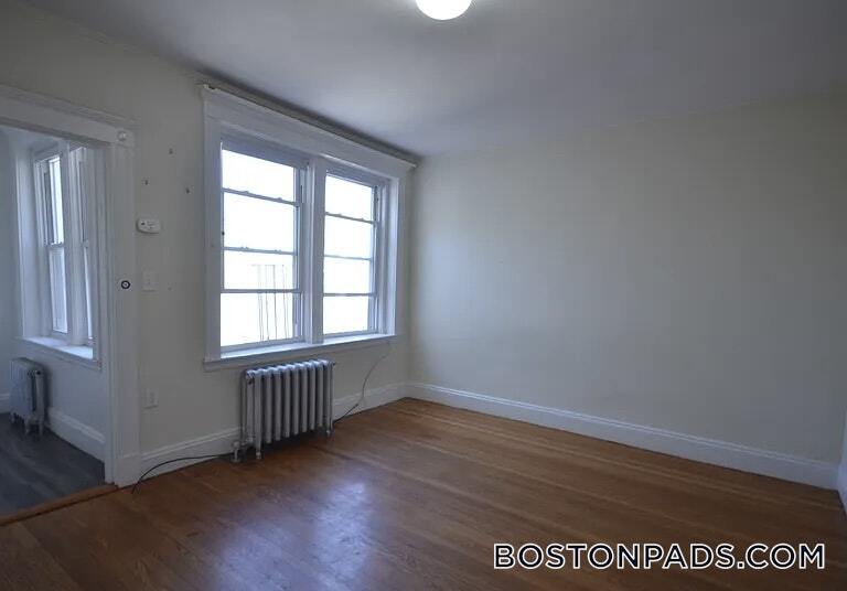 Building Photo - 1167 Boylston St