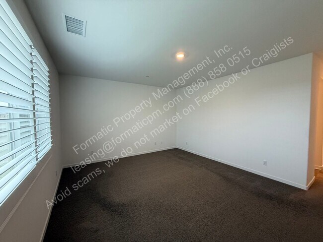 Building Photo - 14011 Cosentino Wy