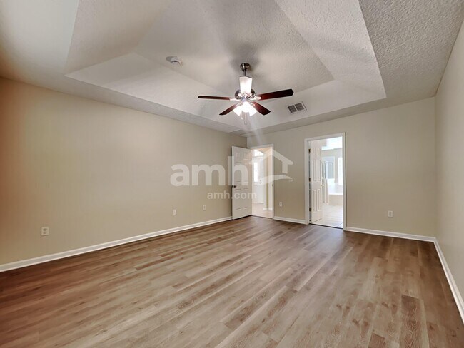 Building Photo - 1411 Heather Glen Ln