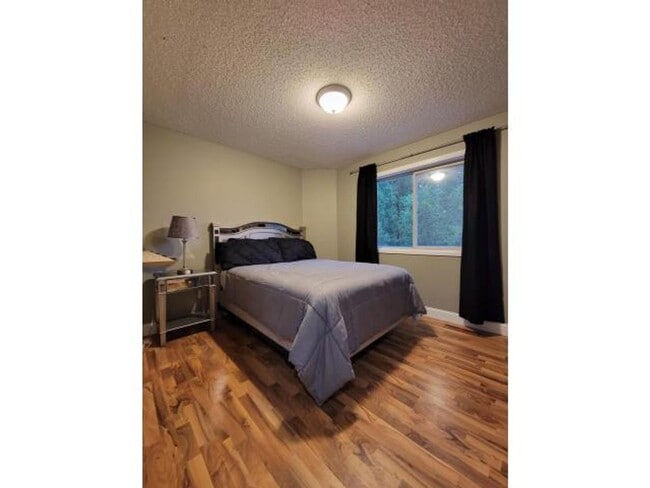 Building Photo - 3BR Townhome | Ensuite Primary + Walk-In Closet | Upper Laundry-Avail. June 1st