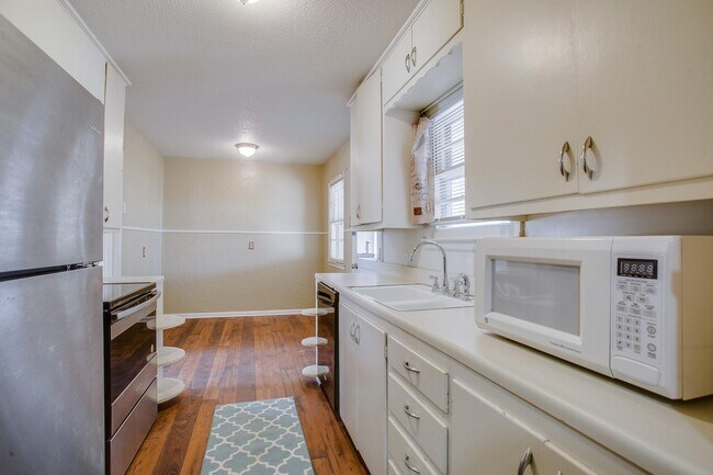 Building Photo - 3518 38th St