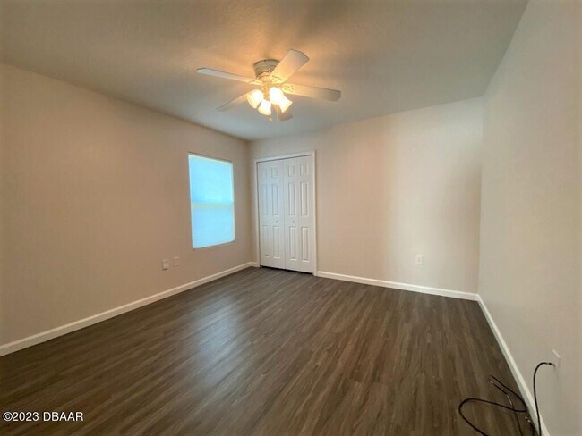 Building Photo - 5345 Peach Blossom Blvd