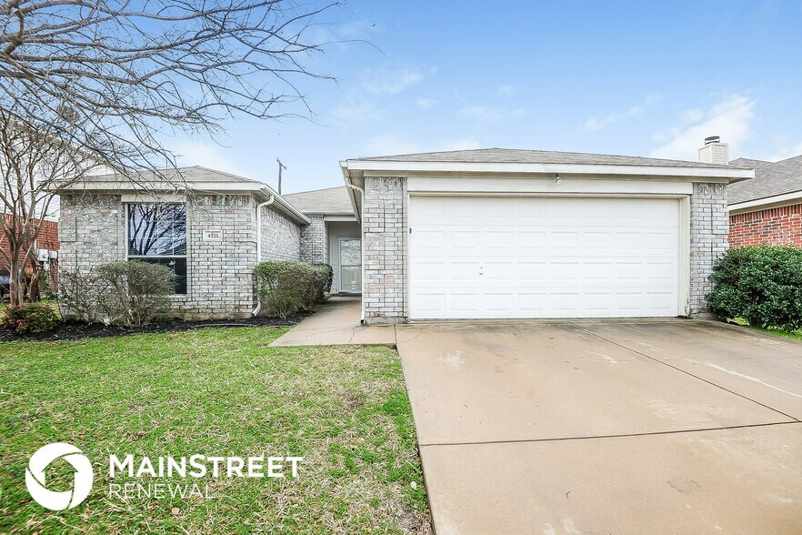 Primary Photo - 4521 Badlands Dr